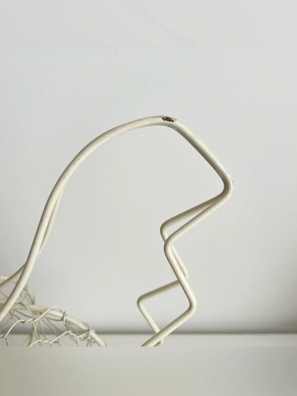 Vintage Chicken Metal Wire Egg Basket Ivory Farmhouse Chic Rustic Handles 14